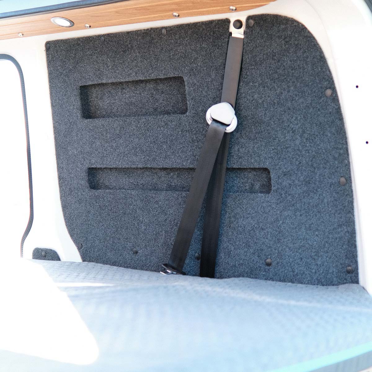 Garniture de panneau latéral avec compartiments de rangement VW T5-T6.1 arrière gauche
