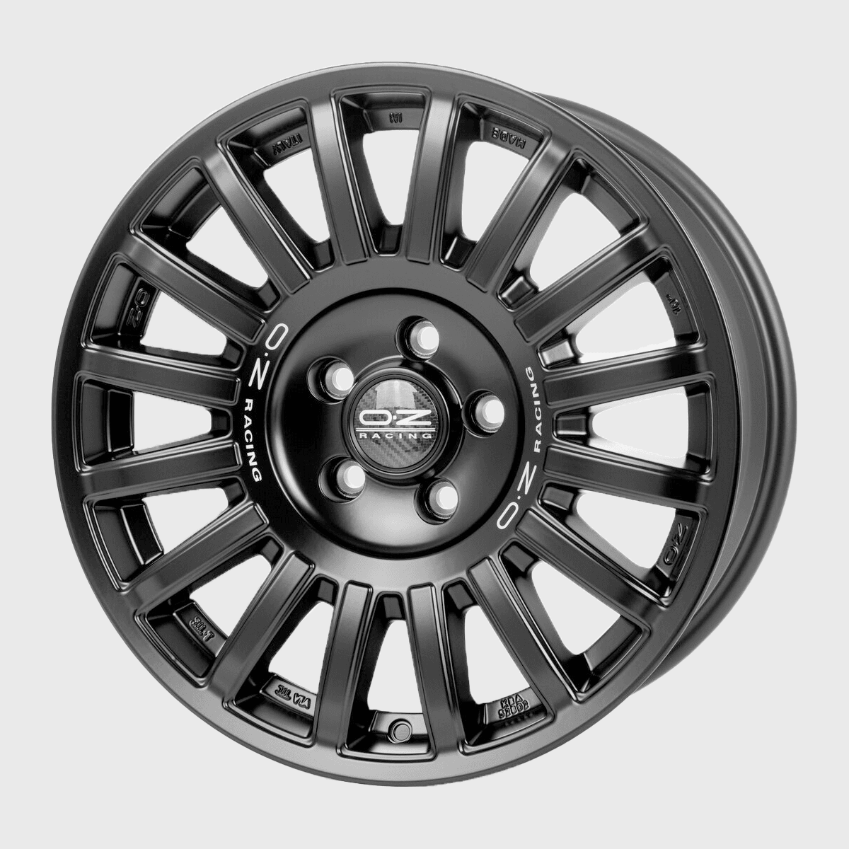 OZ Rally Raid Offroad Felge für VW T5-T6.1, robustes schwarzes Design, markante Speichen, zentrales OZ Racing Emblem.