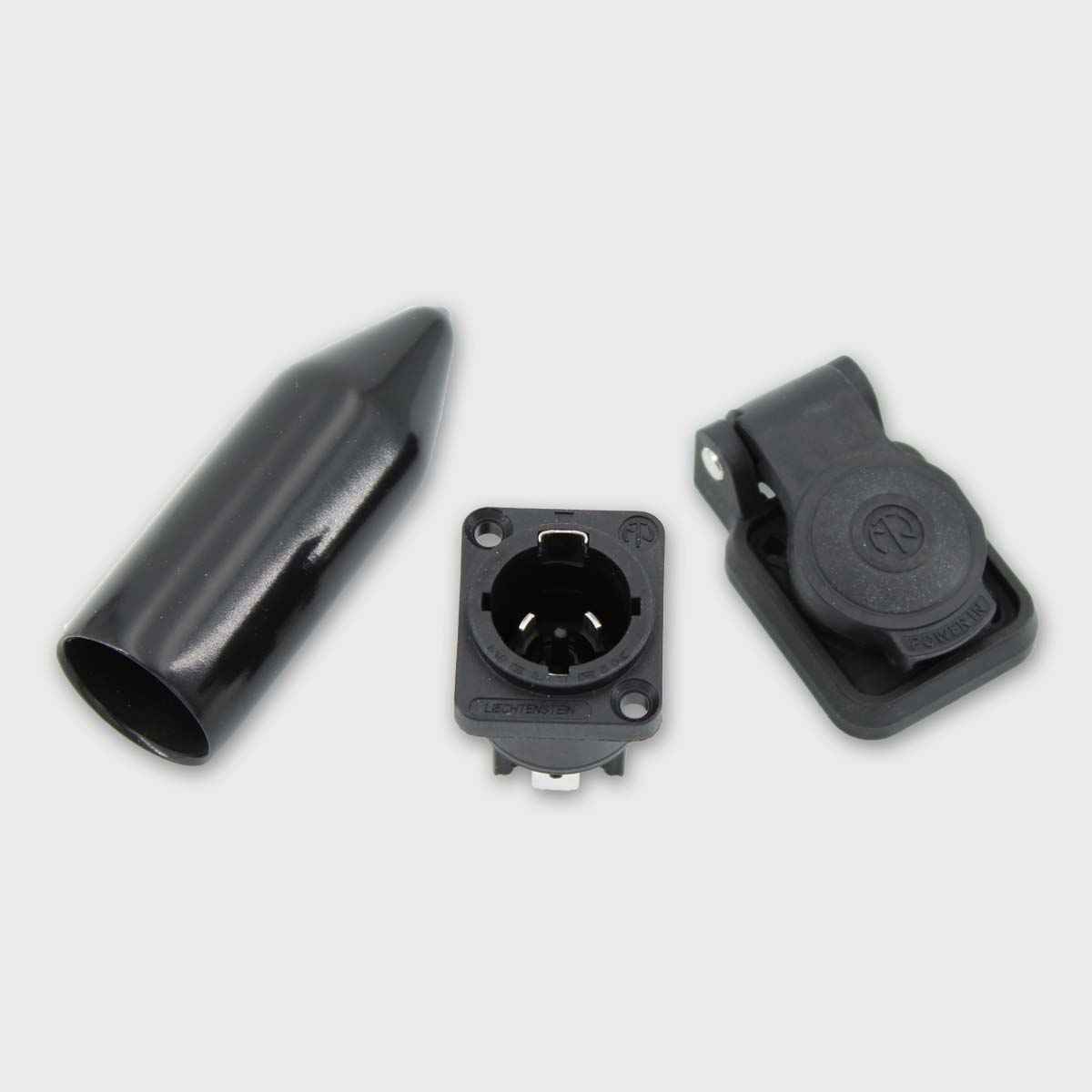 Kompakte True1 Landstrom Steckdose Set IP65