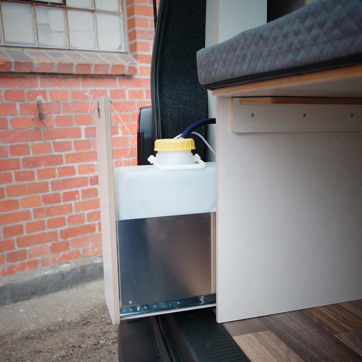 Schranksystem MobyOne T5-T6.1 LR weiß