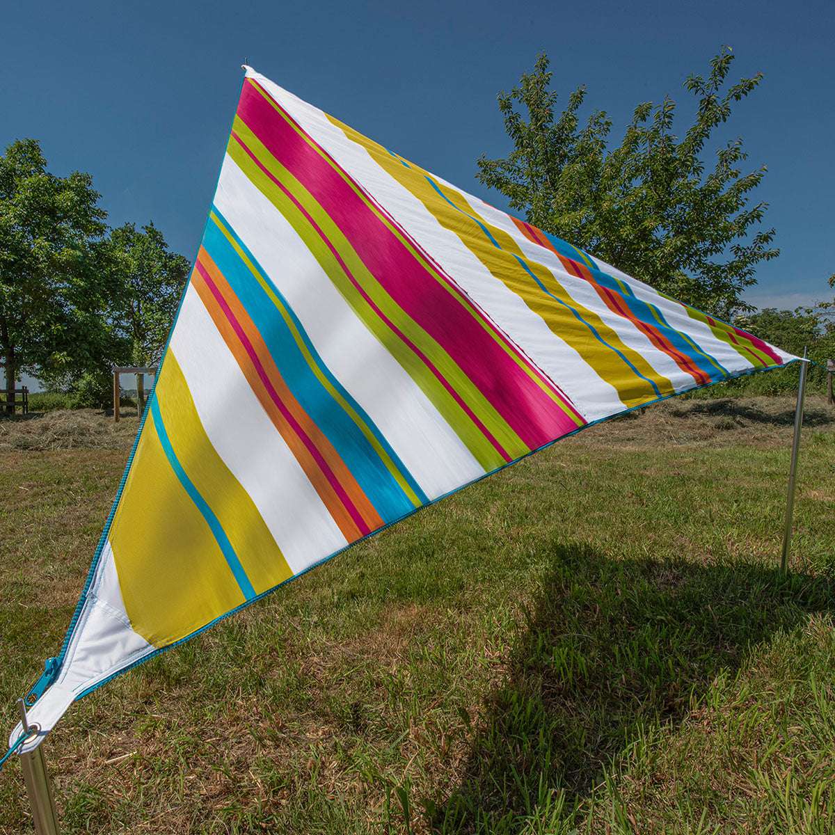 BENT Verbindbares Sonnensegel "Zip-Canvas"