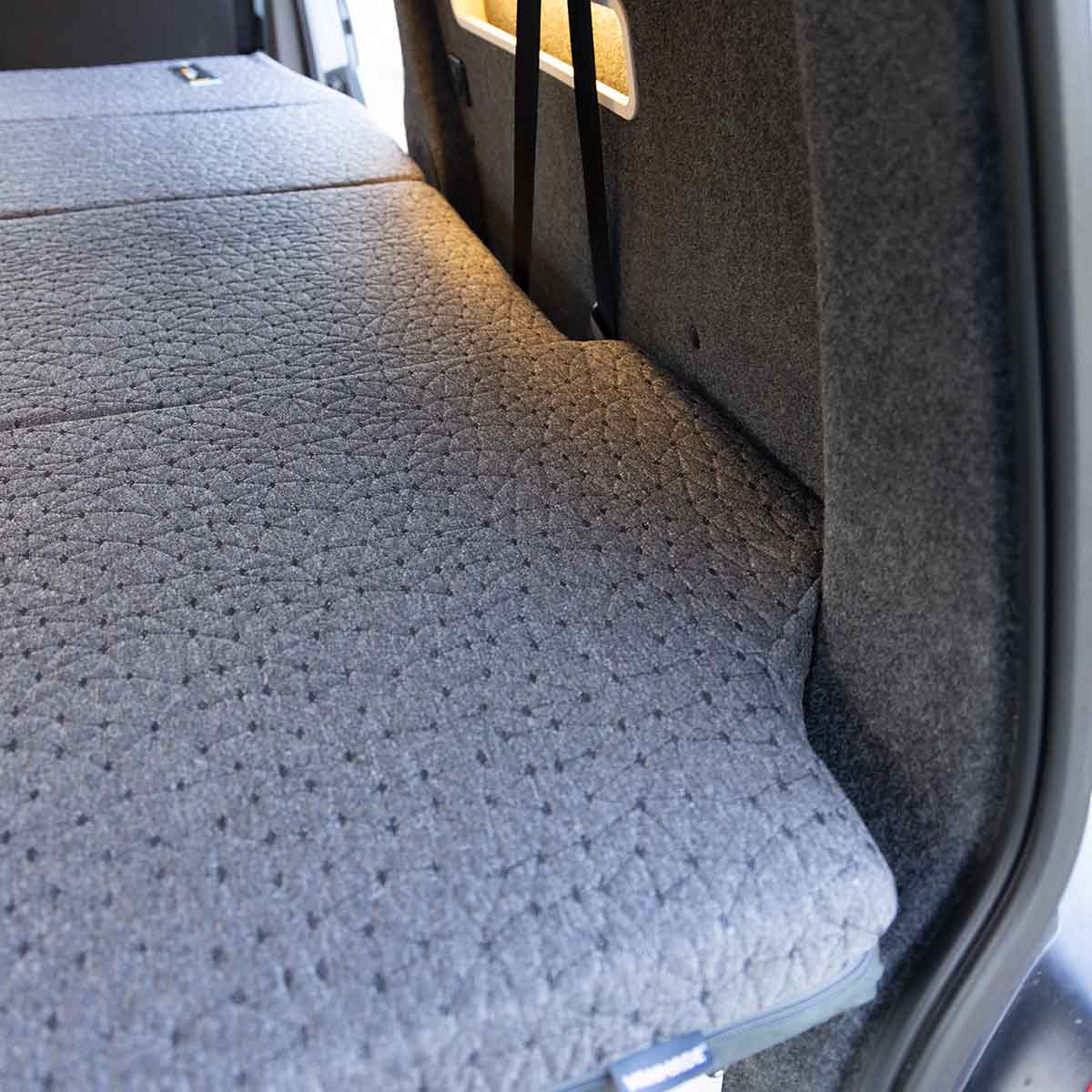 MobyOne Bettsystem für 2er Sitzbank inkl. Vanmade Matratze für VW T5-T6.1