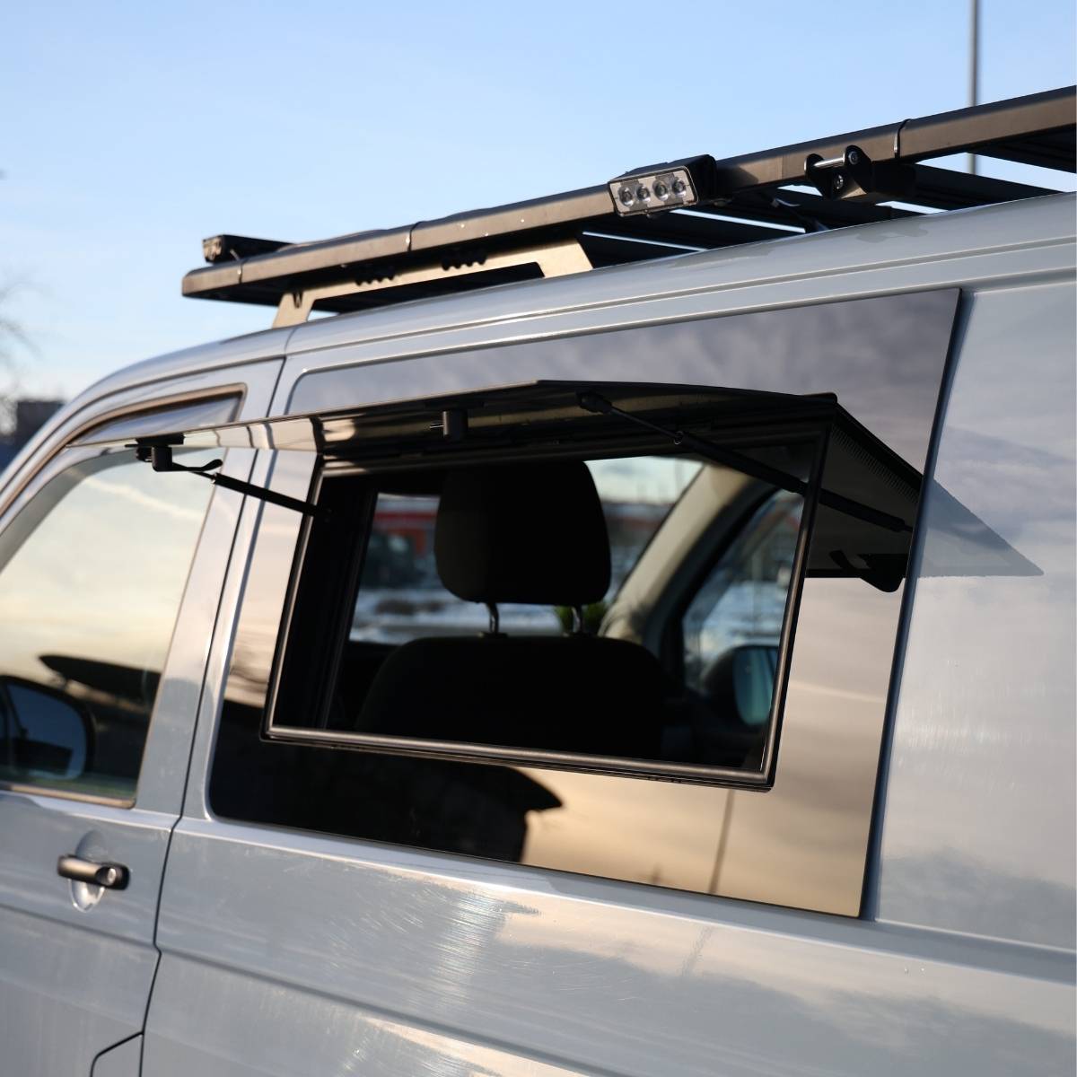 Ausstellfenster VW T5-T6.1 mitte Glas/Glas (mit/ohne Verdunkelung/Fliegengitter)