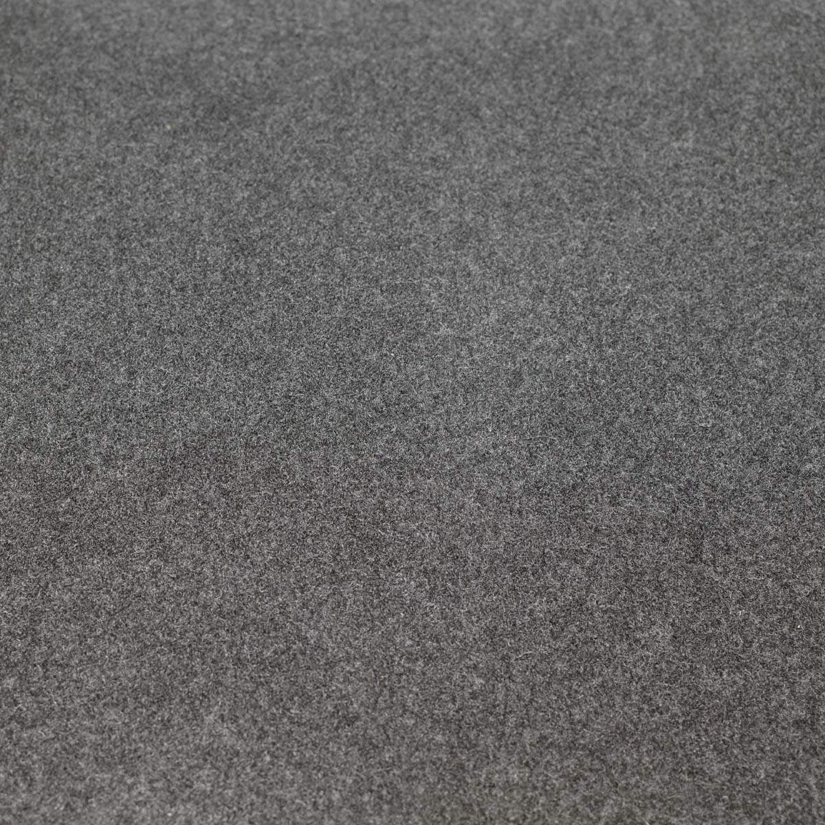 Grauer Filzstoff mit feiner melierter Struktur, gleichmäßige Oberfläche der Camper-Filzrolle für Verkleidung und Ausbau