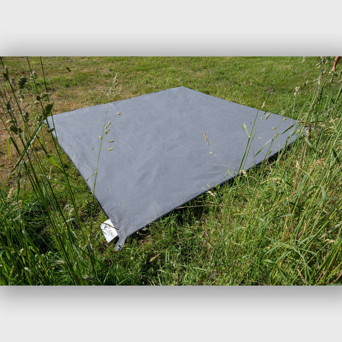 BENT Verbindbarer Teppich "Zip-Carpet"