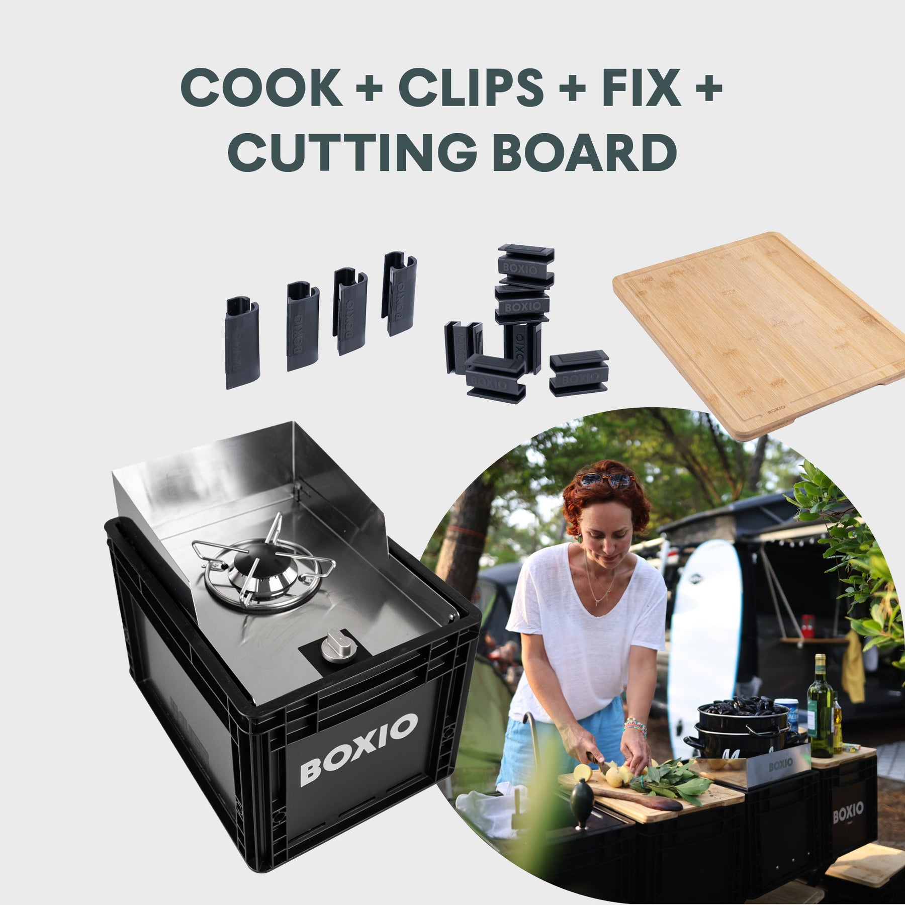 BOXIO KITCHEN PLUS mobile Outdoorküche mit Gasbrenner, Schneidbrett und Clips, Frau bereitet Essen am Campingtisch zu
